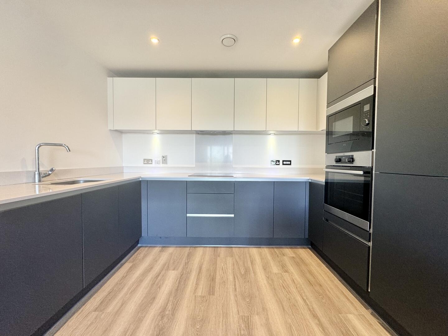 City House, Winchmore Hill